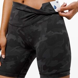 Lululemon Wunder Train High-Rise Short 6" Incognito Camo Multi Grey  size 4
